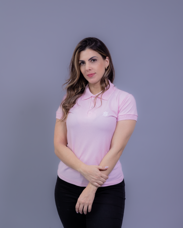 Camiseta Polo BB Rosa Bebê com símbolo bordado na cor Branco - Imagem 3