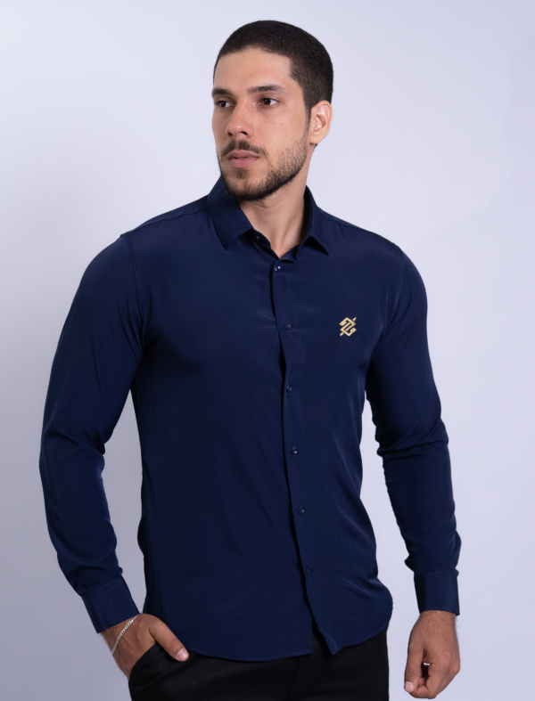 Camisa Social modelagem Slim na cor Marine - Imagem 3