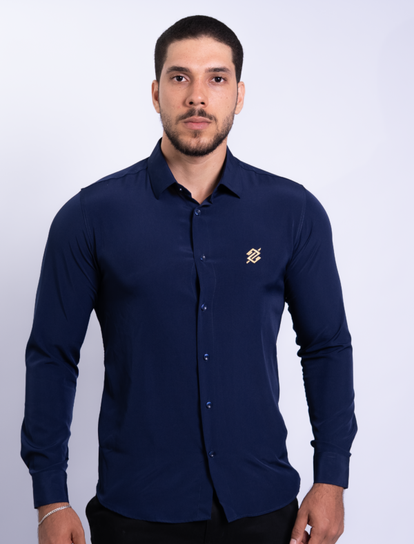 Camisa Social modelagem Slim na cor Marine