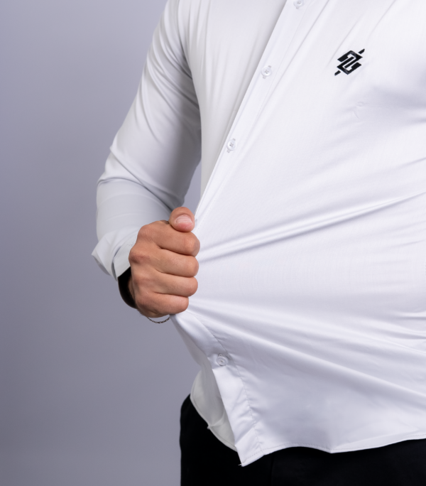 Camisa Social modelagem Slim na cor Ice Performance - Imagem 2