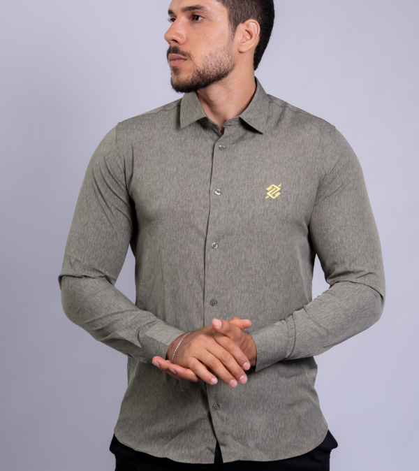 Camisa Social modelagem Slim na cor Green Benz - Imagem 4