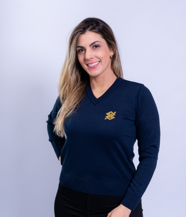 Suéter Gola V na cor Azul Marinho com símbolo bordado