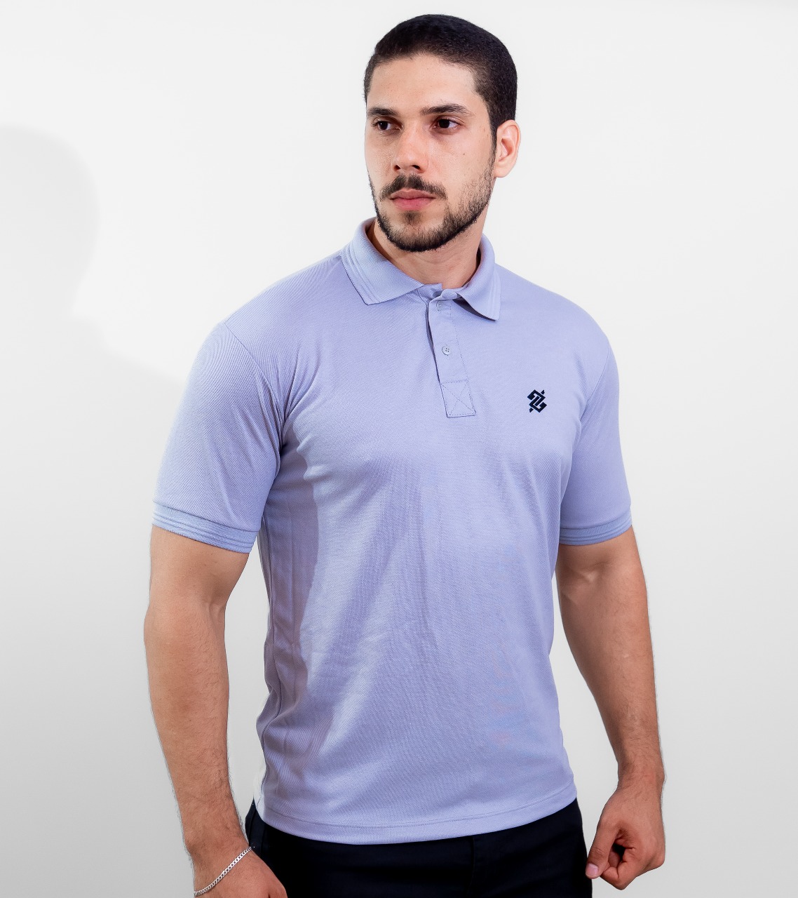 Camiseta Polo Banco do Brasil na cor Alumínio com símbolo bordado na cor Preta - Imagem 3